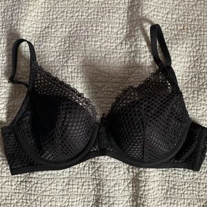 NWOT VS Black Bra